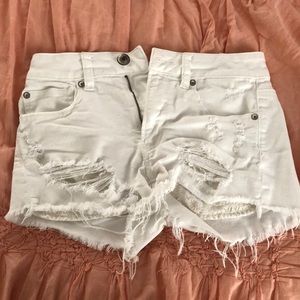 AE white Shorts